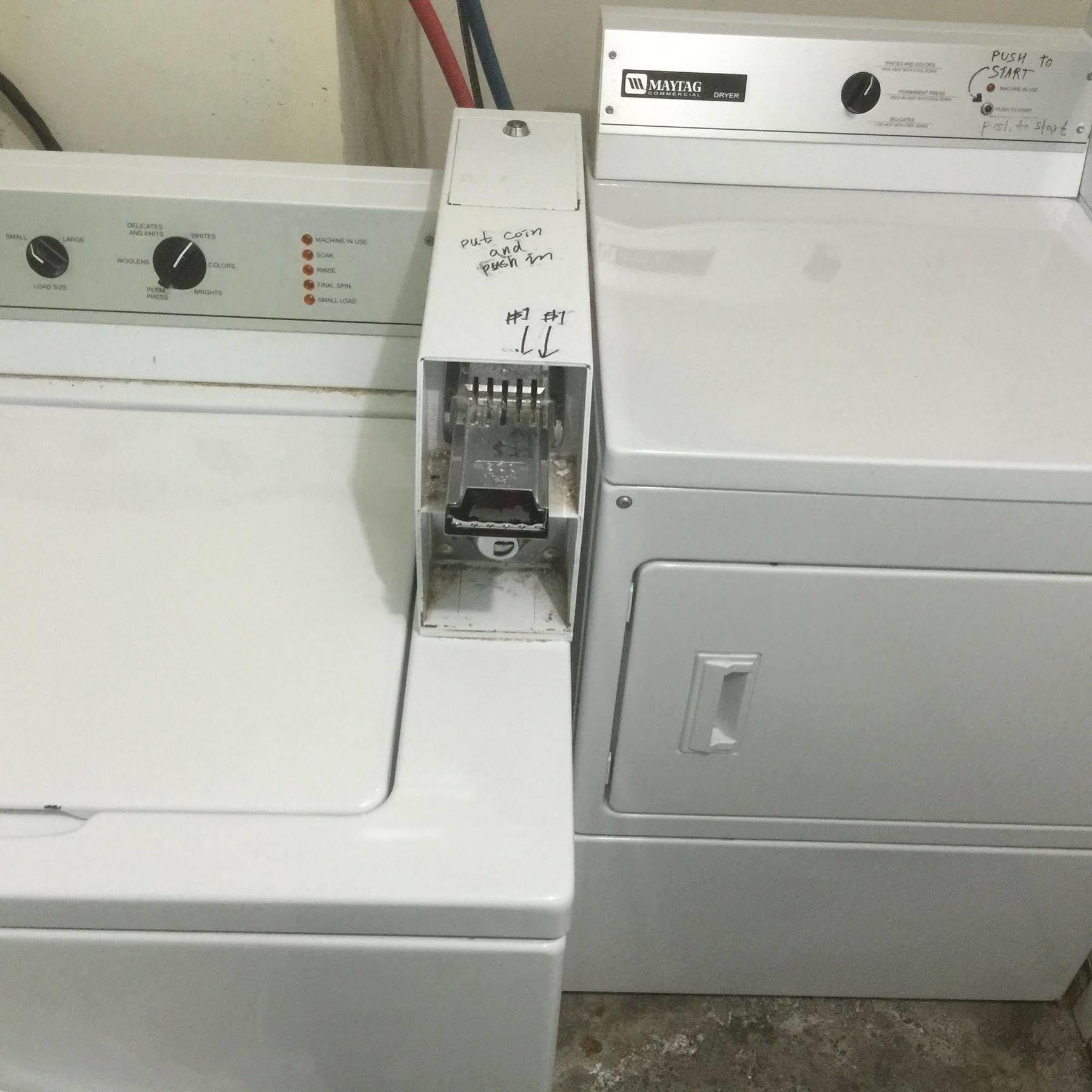University Apartment Торонто Екстериор снимка